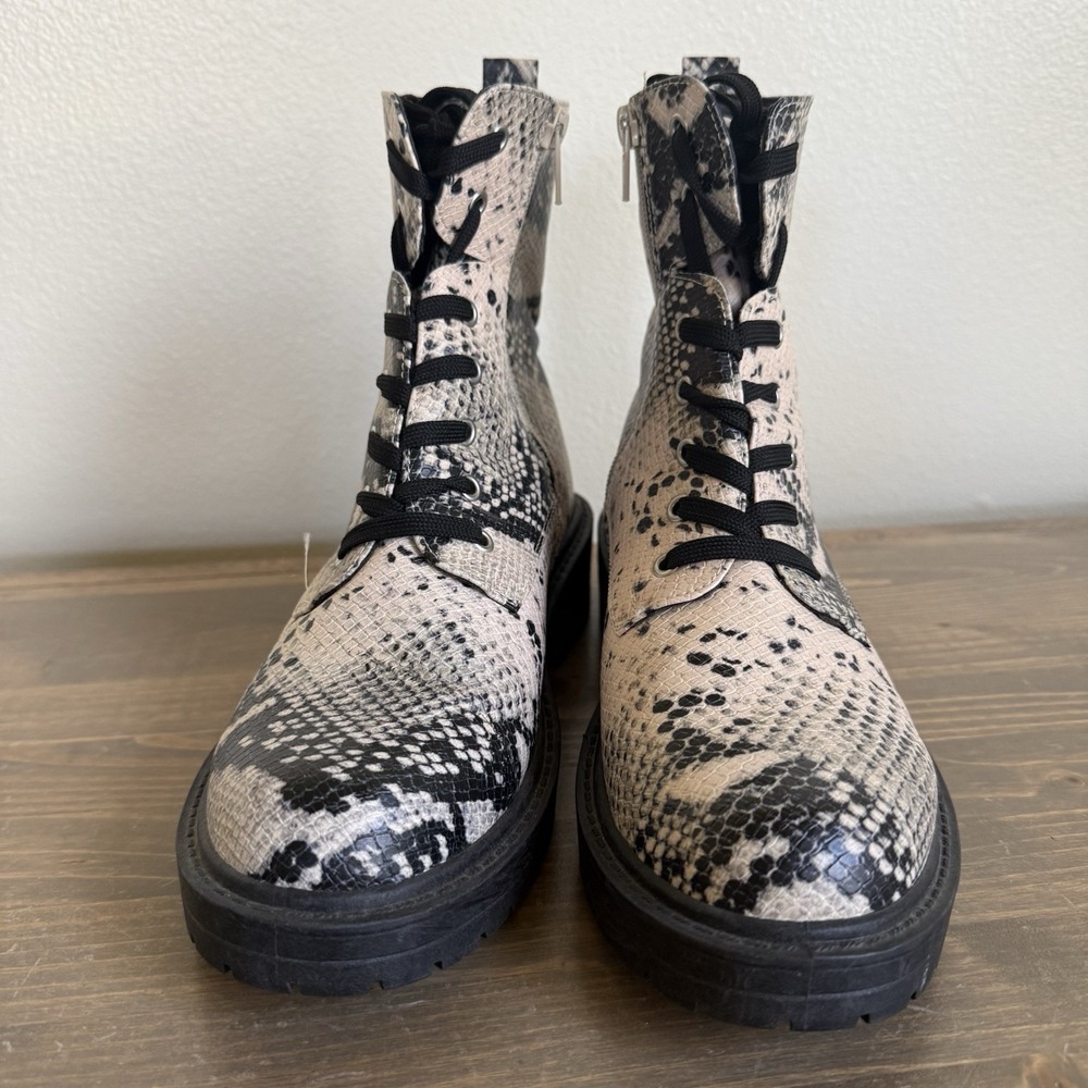Madden Girl Womens 8M Aleena Faux Snakeskin Lug Sole Lace Up Combat Boots - Picture 3 of 9
